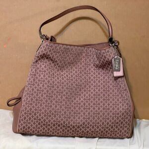Coach Dusty Rose Signature Hobo Shoulder Bag